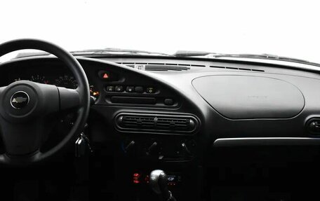Chevrolet Niva I рестайлинг, 2015 год, 690 000 рублей, 6 фотография
