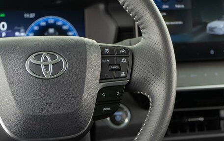 Toyota Camry, 2025 год, 4 520 000 рублей, 18 фотография