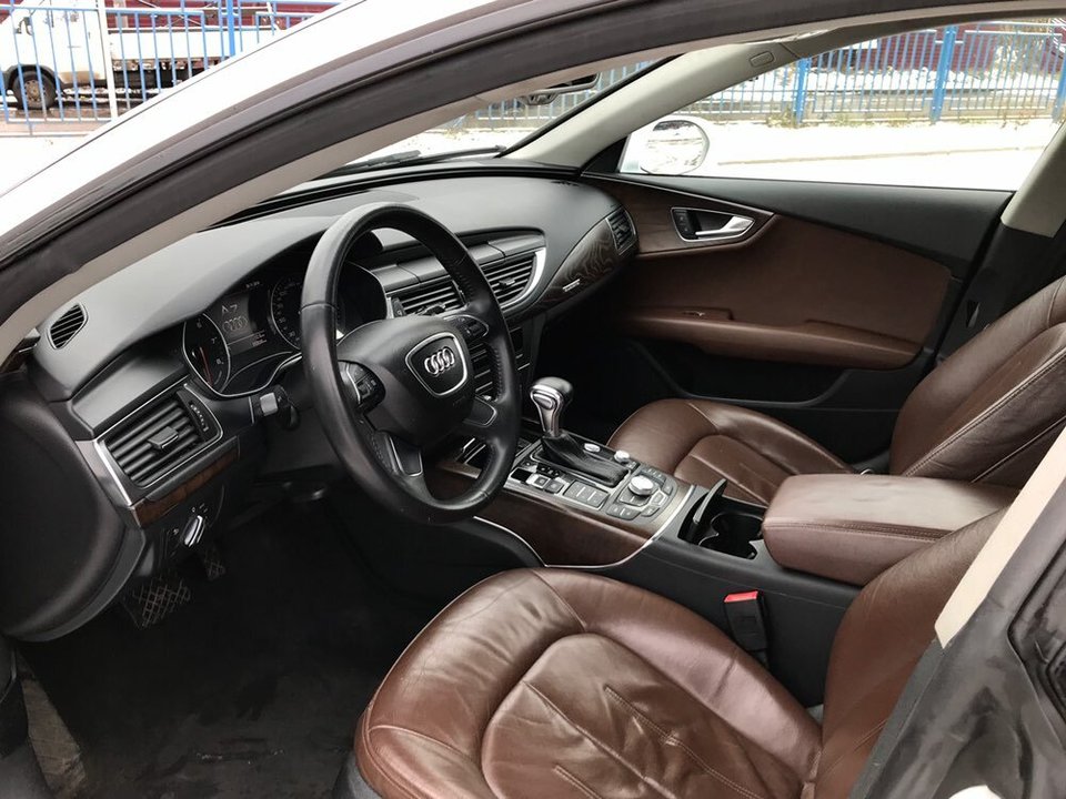 Audi A7 4G, 2013 год, 750 000 рублей, 9 фотография