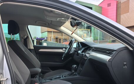 Volkswagen Passat B8 рестайлинг, 2017 год, 2 450 000 рублей, 10 фотография