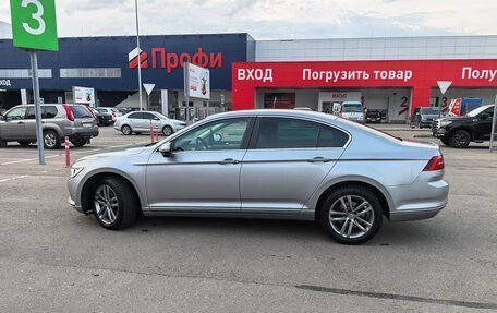 Volkswagen Passat B8 рестайлинг, 2017 год, 2 450 000 рублей, 18 фотография