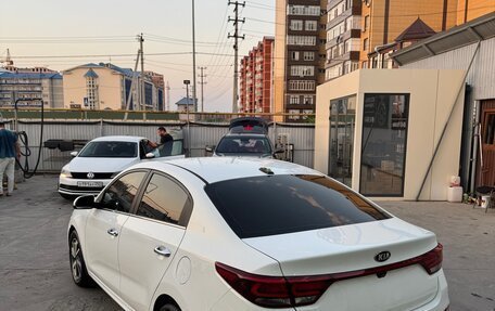 KIA Rio IV, 2017 год, 1 330 000 рублей, 5 фотография