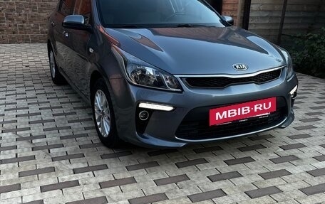 KIA Rio IV, 2018 год, 1 200 000 рублей, 2 фотография