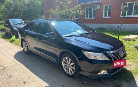 Toyota Camry, 2012 год, 1 430 000 рублей, 10 фотография