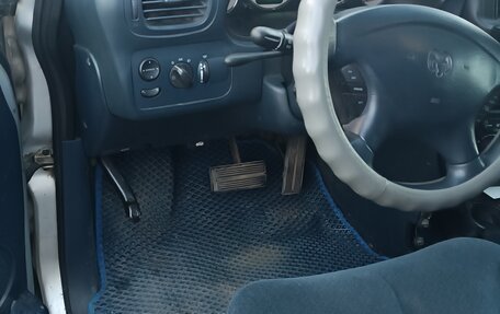 Dodge Caravan IV, 2003 год, 650 000 рублей, 3 фотография