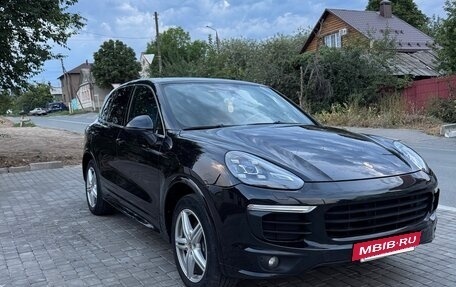 Porsche Cayenne III, 2015 год, 3 550 000 рублей, 2 фотография