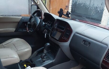 Mitsubishi Montero III, 2000 год, 465 000 рублей, 11 фотография