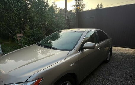 Toyota Camry, 2008 год, 999 999 рублей, 4 фотография