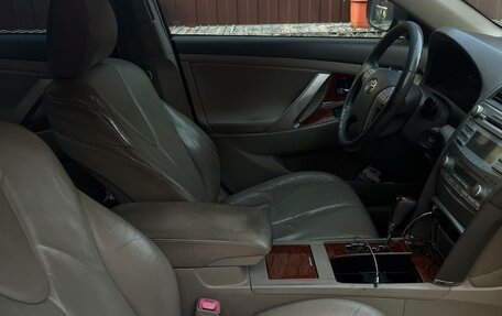 Toyota Camry, 2008 год, 999 999 рублей, 9 фотография