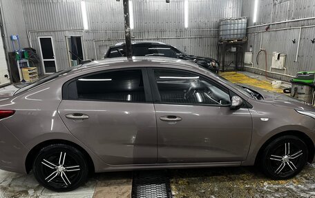 KIA Rio IV, 2020 год, 1 200 000 рублей, 6 фотография