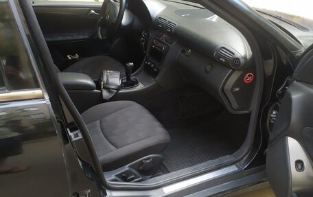 Mercedes-Benz C-Класс, 2001 год, 420 000 рублей, 9 фотография