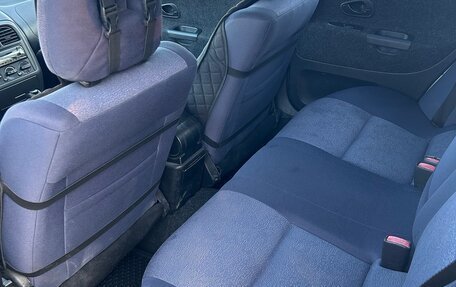 Mitsubishi Carisma I, 2002 год, 550 000 рублей, 6 фотография