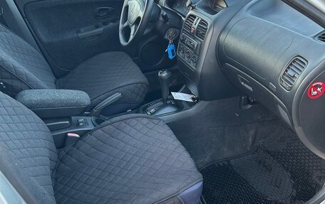Mitsubishi Carisma I, 2002 год, 550 000 рублей, 8 фотография