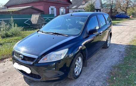 Ford Focus II рестайлинг, 2010 год, 650 000 рублей, 2 фотография
