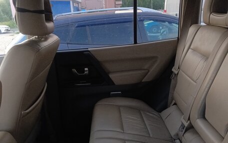 Mitsubishi Pajero III рестайлинг, 2004 год, 1 100 000 рублей, 5 фотография