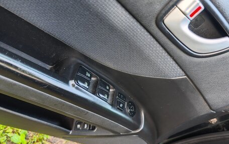 Hyundai Sonata VI, 2007 год, 620 000 рублей, 12 фотография