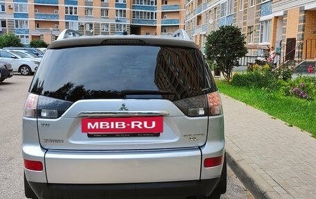Mitsubishi Outlander III рестайлинг 3, 2008 год, 985 000 рублей, 5 фотография