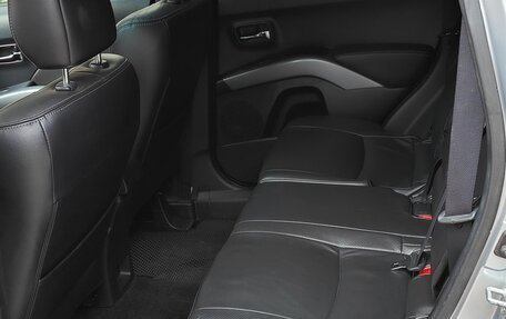 Mitsubishi Outlander III рестайлинг 3, 2008 год, 985 000 рублей, 17 фотография
