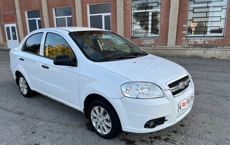 Chevrolet Aveo III, 2011 год, 420 000 рублей, 2 фотография