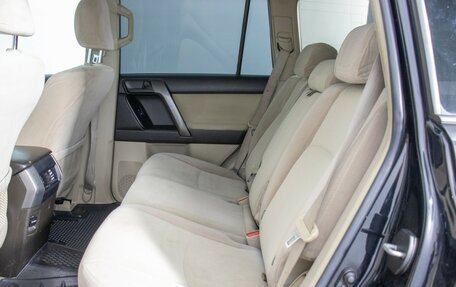 Toyota Land Cruiser Prado 150 рестайлинг 2, 2009 год, 2 050 000 рублей, 11 фотография