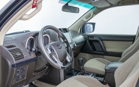 Toyota Land Cruiser Prado 150 рестайлинг 2, 2009 год, 2 050 000 рублей, 10 фотография