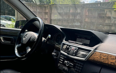 Mercedes-Benz E-Класс, 2012 год, 1 400 000 рублей, 10 фотография