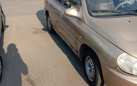 KIA Rio II, 2001 год, 210 000 рублей, 3 фотография