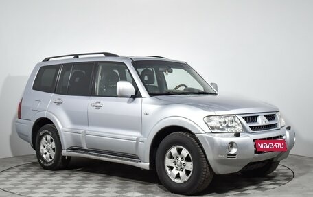 Mitsubishi Pajero III рестайлинг, 2005 год, 757 000 рублей, 3 фотография