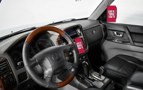 Mitsubishi Pajero III рестайлинг, 2005 год, 757 000 рублей, 9 фотография