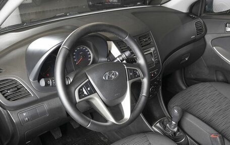 Hyundai Solaris II рестайлинг, 2016 год, 1 050 500 рублей, 3 фотография