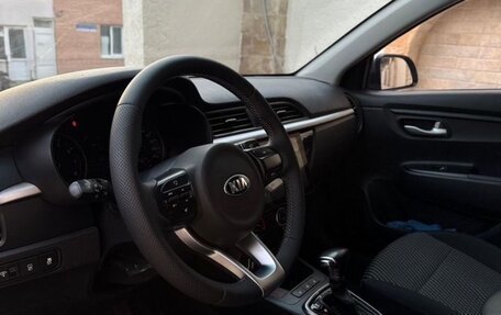 KIA Rio IV, 2017 год, 1 150 000 рублей, 2 фотография