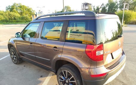 Skoda Yeti I рестайлинг, 2014 год, 1 400 000 рублей, 14 фотография