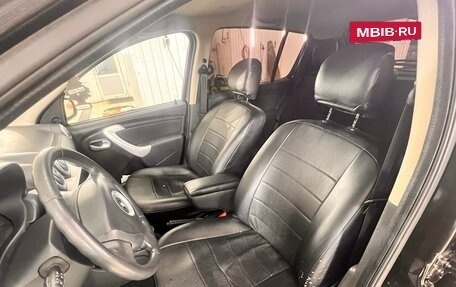 Renault Sandero I, 2013 год, 650 000 рублей, 4 фотография