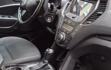 Hyundai Santa Fe III рестайлинг, 2013 год, 1 550 000 рублей, 2 фотография