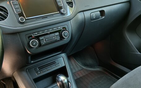 Volkswagen Tiguan I, 2015 год, 1 780 000 рублей, 11 фотография