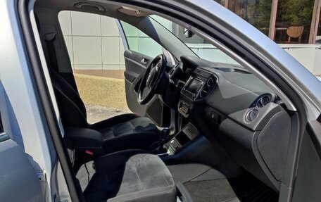 Volkswagen Tiguan I, 2015 год, 1 780 000 рублей, 15 фотография