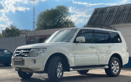 Mitsubishi Pajero IV, 2013 год, 2 500 000 рублей, 2 фотография