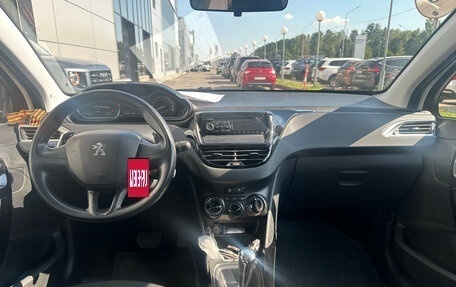 Peugeot 2008 II, 2014 год, 749 000 рублей, 9 фотография