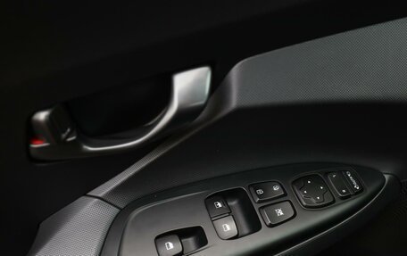 Hyundai Veloster II, 2019 год, 1 785 000 рублей, 12 фотография