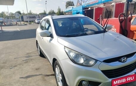 Hyundai ix35 I рестайлинг, 2012 год, 870 000 рублей, 16 фотография