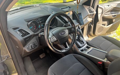 Ford Kuga III, 2019 год, 1 750 000 рублей, 10 фотография
