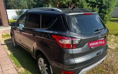 Ford Kuga III, 2019 год, 1 750 000 рублей, 2 фотография