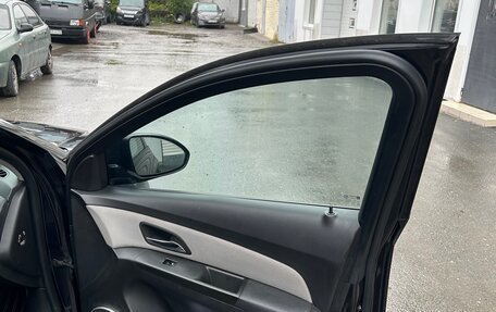 Chevrolet Cruze II, 2012 год, 700 000 рублей, 10 фотография