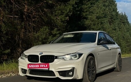 BMW 3 серия, 2018 год, 2 299 000 рублей, 3 фотография