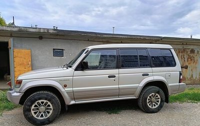 Mitsubishi Pajero III рестайлинг, 1995 год, 680 000 рублей, 1 фотография
