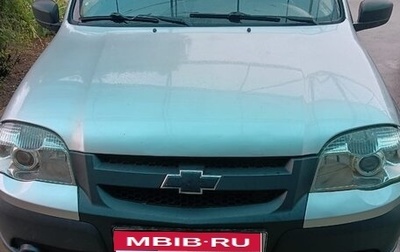 Chevrolet Niva I рестайлинг, 2011 год, 410 000 рублей, 1 фотография