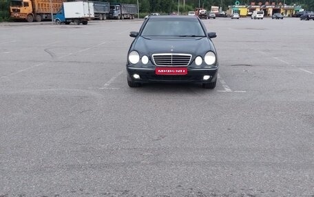 Mercedes-Benz E-Класс, 2001 год, 650 000 рублей, 1 фотография
