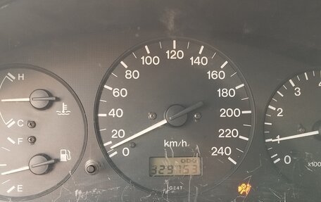 Mazda 626, 1998 год, 350 000 рублей, 9 фотография
