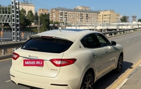 Maserati Levante I, 2016 год, 4 590 000 рублей, 9 фотография