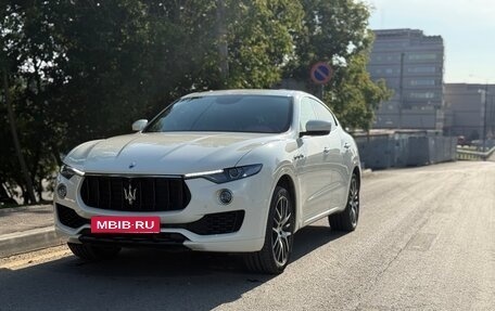 Maserati Levante I, 2016 год, 4 590 000 рублей, 7 фотография